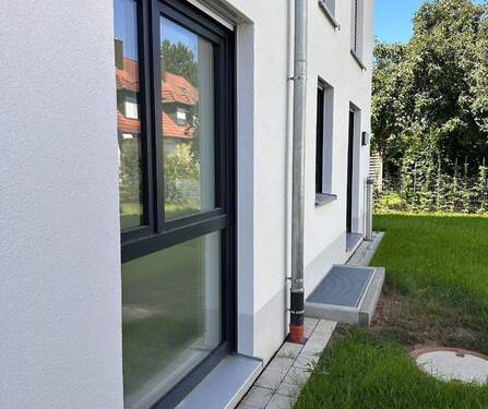 Bodentiefe Fenster für viel Licht - 