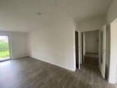 Wohnraum Blick zum Flur - 