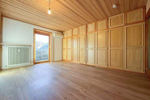 Zimmer2 - 3 Zimmer Etagenwohnung in Tutzing / Unterzeismering