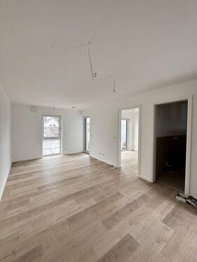 Bild 1 - Moderne Neubauwohnung in Landau an der Isar - Erstbezug ab 01.07.