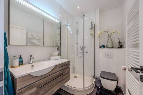 DG: Badezimmer - 
