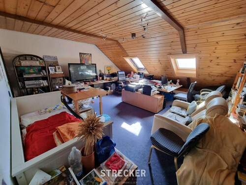 Dachgeschoss-Studio - 