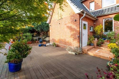 Terrasse - Doppelhaushälfte mit 71,00 m² in Lübeck zum Kaufen
