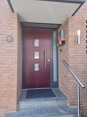 Haustüre - 5 Zimmer Einfamilienhaus in Mönchengladbach
