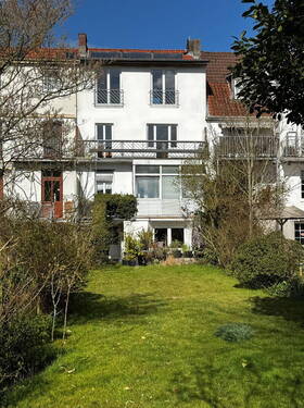 Hausansicht Garten - 5 Zimmer Reihenmittelhaus zum Kaufen in bremen