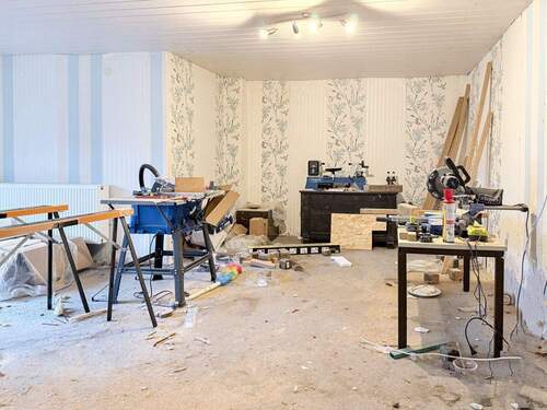 weiteres entkerntes Zimmer - 