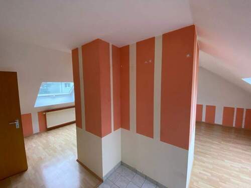 Blick vom Küche zu Wohnraum - Etagenwohnung mit 67,00 m&sup2; in Gebesee zur Miete