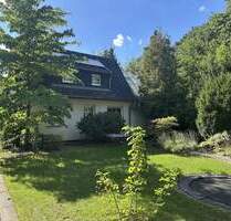 Einfamilienhaus mit 3 Seitenhof und separatem Gästehaus - Berlin Schmöckwitz