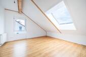 4. Schlafzimmer (2. OG) - 
