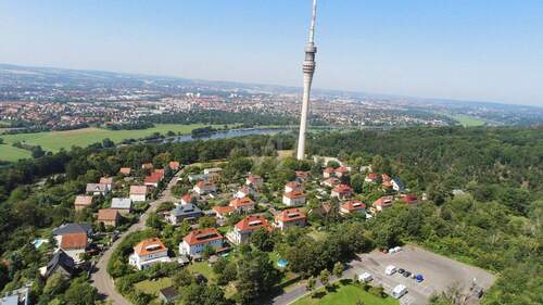 Weitblick mit Fernsehturm - Drohnenaufnahme - 