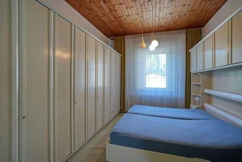 Schlafzimmer im Erdgeschoss - 