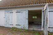 Garage - 