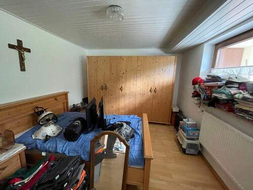 Schlafzimmer EG - 
