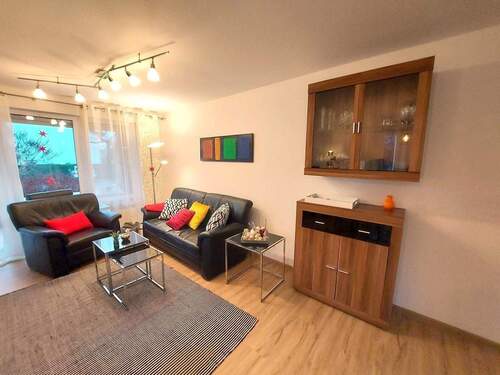 Der Wohnbereich rechts - 3 Zimmer Etagenwohnung in Bad Rappenau