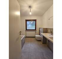 ohne Provision - Reihenhaus in Seelbach mit 5 Zimmern, Garage und Gartenanteil