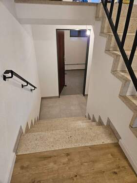 Abgang in den Keller - 