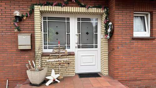 Außenansicht - Eingang - 6 Zimmer Einfamilienhaus zum Kaufen in Papenburg