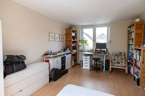 OG ZImmer - 3 Zimmer Etagenwohnung in Delmenhorst