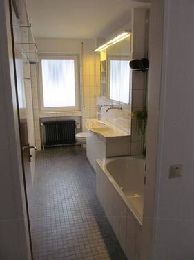 Haupthaus_OG_Bad - 
