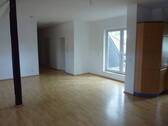 25035-3.jpg - 5 Zimmer Etagenwohnung in Weißenfels