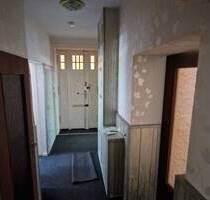 Charmante, renovierungsbedürftige Altbau-Eigentumswohnung in Berlin - Frei ab sofort!