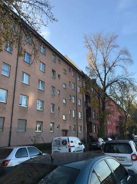 Straßenansicht rechts - 