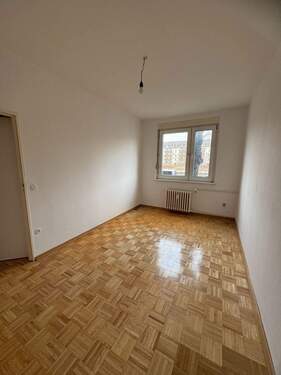 Schlafzimmer - 2 Zimmer Etagenwohnung in Berlin