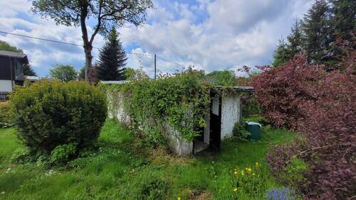 separate Garage - 
