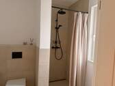 Gäste WC mit Dusche - 