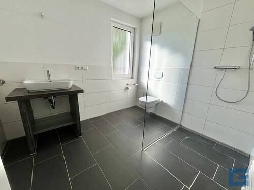 Badezimmer - Reihenmittelhaus mit 77,00 m² in Loose zum Kaufen