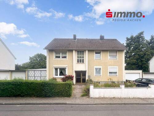 Front-Bearbeitet - Gepflegte 4-Zimmer-Wohnung mit 2 Garagen