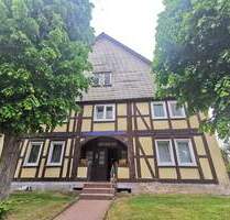 Großzügiger Resthof mit Scheune und historischem Dielenbereich in Deensen