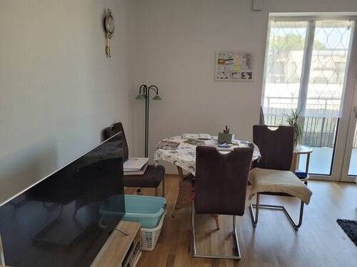 Wohn-/Essbereich - Etagenwohnung mit 44,20 m&sup2; in Wettstetten zum Kaufen