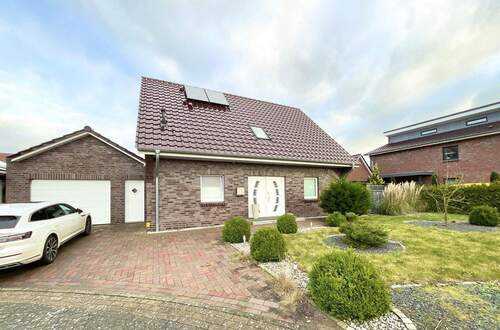 Bild 2 - 5 Zimmer Einfamilienhaus zum Kaufen in Husum