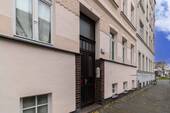Hauseingang - 2 Zimmer Etagenwohnung zum Kaufen in Leipzig