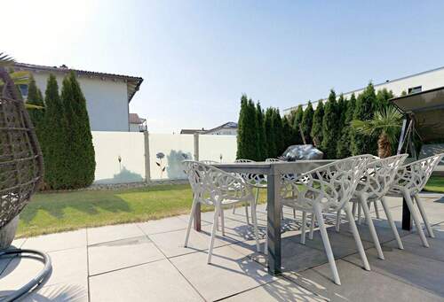 Bild 3 - 8 Zimmer Einfamilienhaus in Laupheim