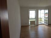 Wohnzimmer - 3 Zimmer Etagenwohnung zur Miete in Karlsruhe
