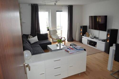 Wohnzimmer - 3 Zimmer Etagenwohnung in Karlsruhe
