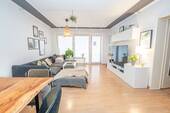 Wohnzimmer - 2 Zimmer Etagenwohnung zum Kaufen in Buxtehude