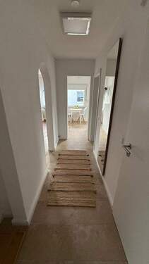 Diele - 3 Zimmer Etagenwohnung in Solingen