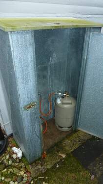 Außenbereich/Gasdepot - Mehrfamilienhaus, Wohnhaus in Tespe zum Kaufen