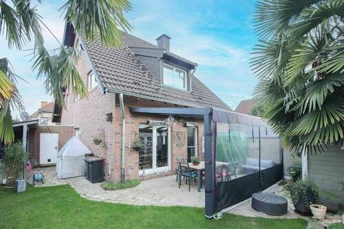 Rückansicht - 6 Zimmer Einfamilienhaus zum Kaufen in Monheim am Rhein