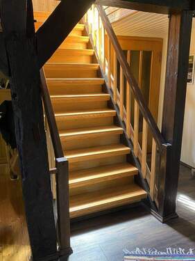 Treppe zw. 2.OG und DG - 