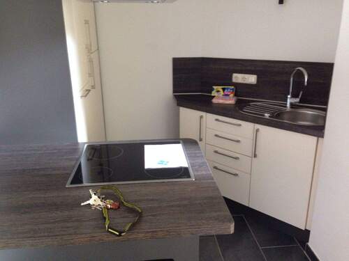 Einbauküche - 3 Zimmer Etagenwohnung zum Kaufen in Erfurt