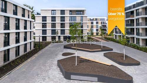 Innenhof - + Fertig! Moderner Wohntraum in Pinneberg realisiert +