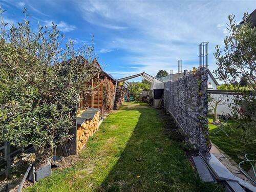 Gartenbereich - 3 Zimmer Doppelhaushälfte zum Kaufen in Wiehl