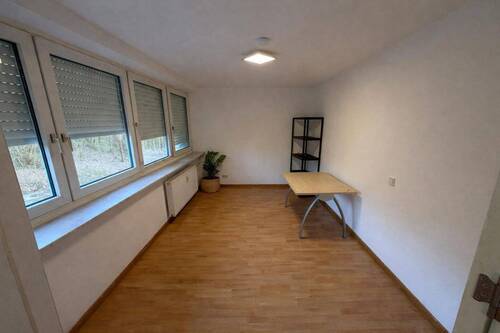 Schlafzimmer - 2 Zimmer Etagenwohnung in Kusel