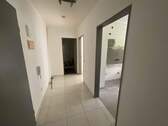 Flur_www.villingen.immobilien - 2 Zimmer Etagenwohnung in Villingen-Schwenningen