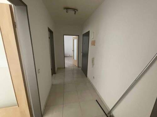 Flur_www.villingen.immobilien - 