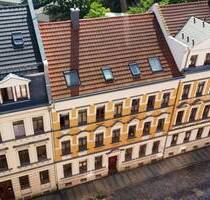 ZWISCHEN STADTLEBEN UND PARKIDYLLE | 2024 modernisierte 2-Raum-Wohnung mit Südbalkon - Leipzig Neustadt-Neuschönefeld